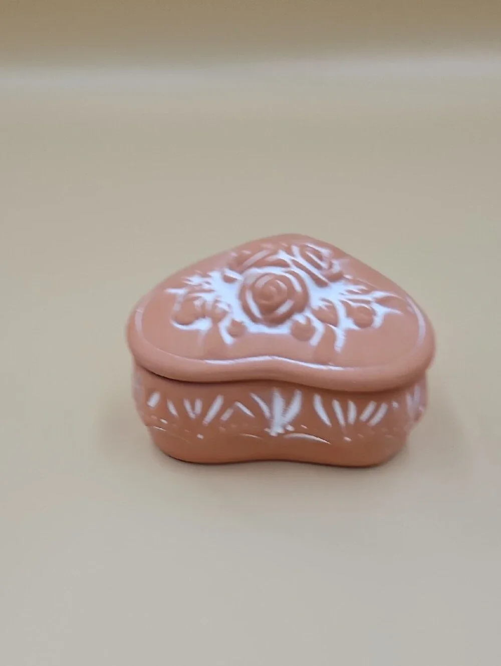 Heart-Shaped Trinket Box with White Floral Accents